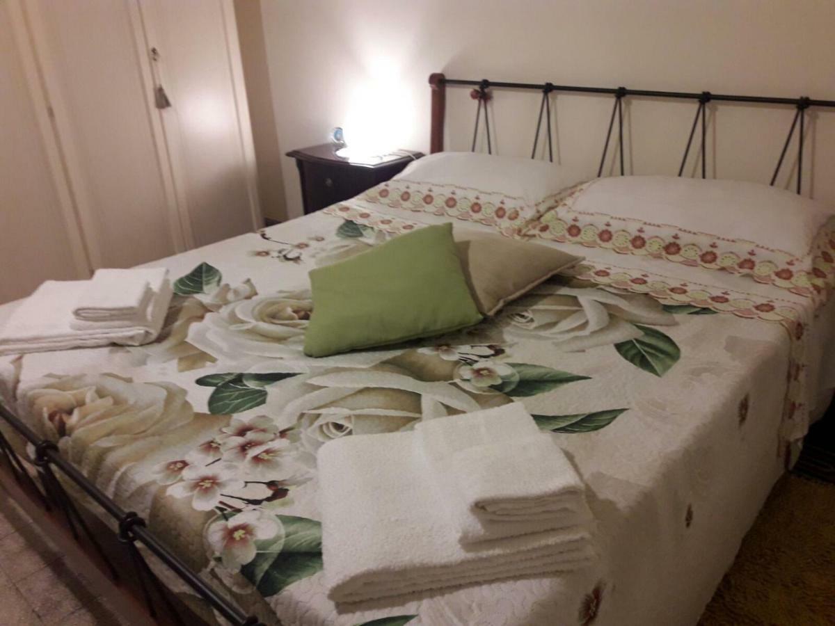 Casa Lillina A Toledo , Near Piazza Del Plebiscito Appartamento Napoli