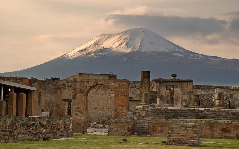 Appartamento Casa Lillina A Toledo , Near Piazza Del Plebiscito Napoli